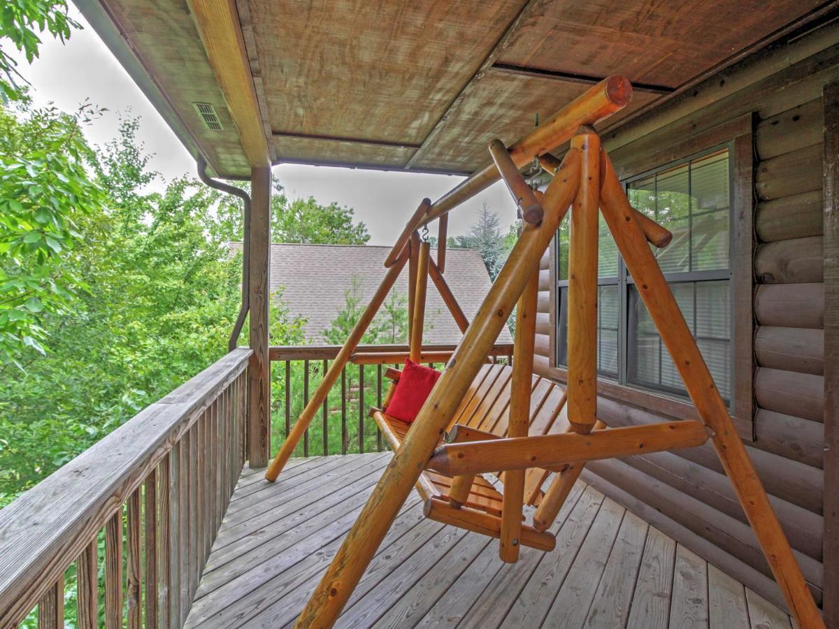 Idyllic Cabin With Hot Tub Less Than 2 Mi To Dollywood! سيفيرفيل المظهر الخارجي الصورة